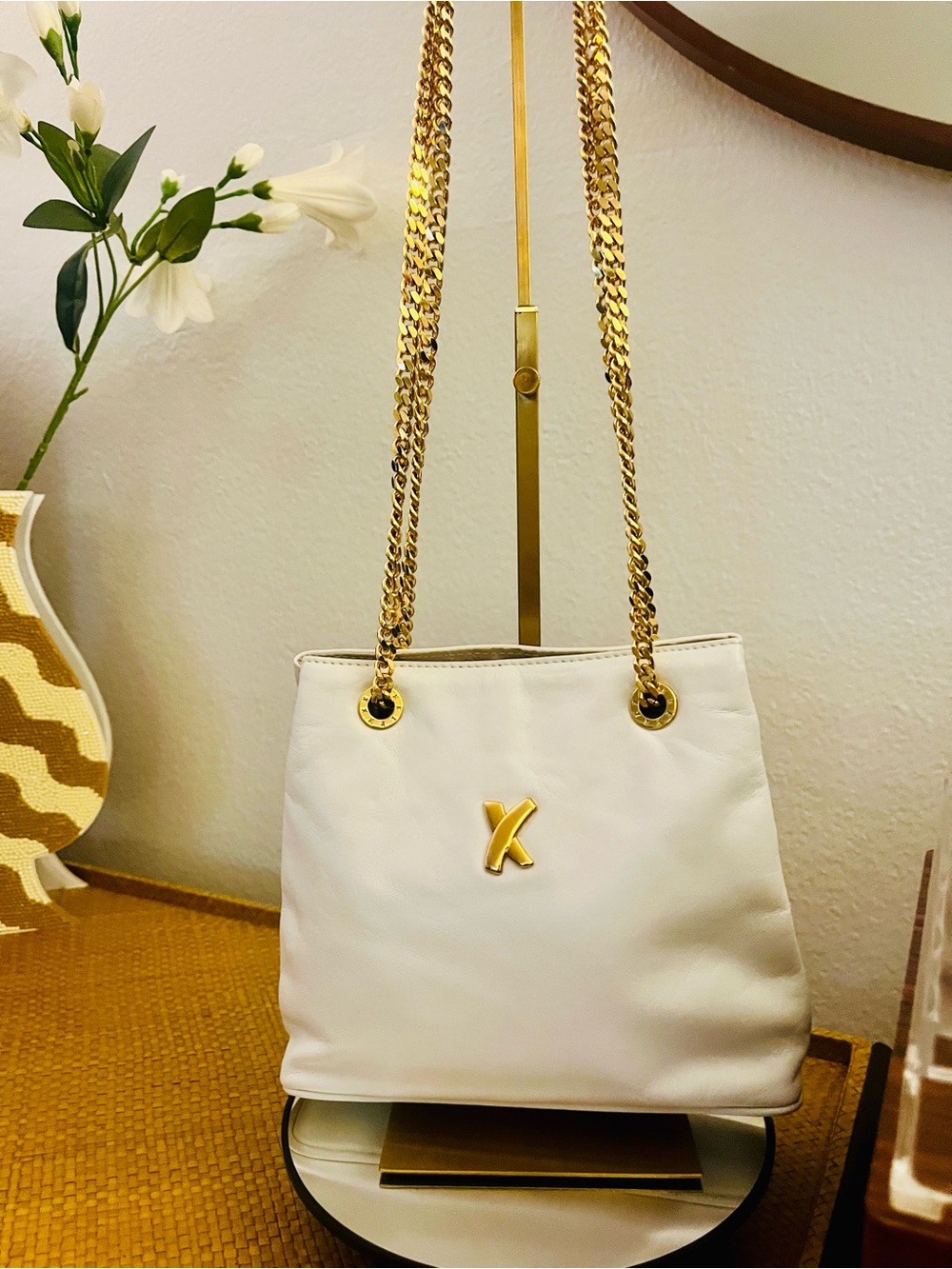 Vintage Paloma Picasso White Leather Mini Shoulder Crossbody
Handbag Gold Chain